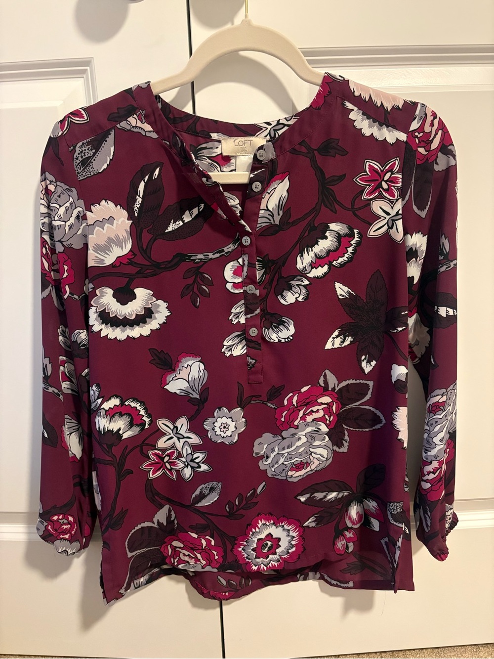 LOFT Women's Burgundy Floral Henley Blouse